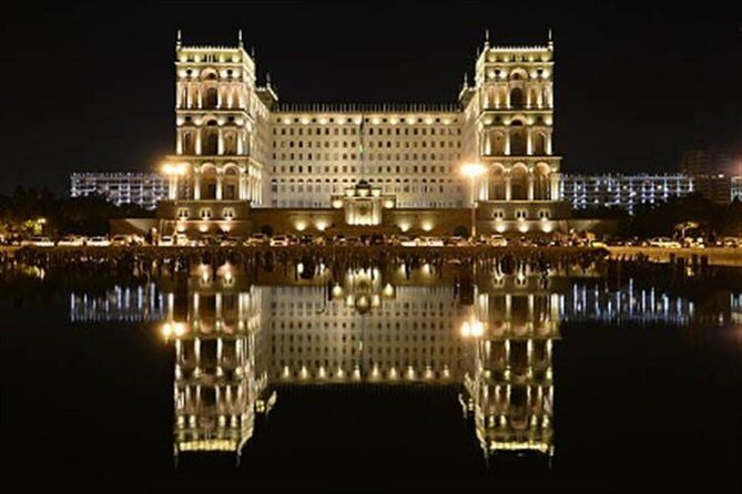 Baku night tour - Downtown Baku for two hours: bars, speakeasies, and rooftop views
