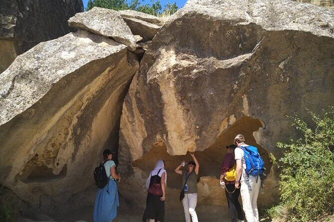 Gobustan and Absheron peninsula ( Group or Private ) TOUR ( All inclusive ) - Pickup, vehicle comfort, and private vs shared groups