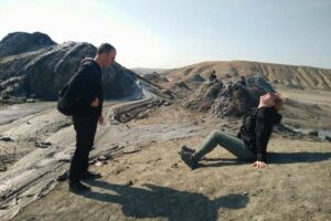 Gobustan & Mud Volcanoes Tour (tickets included) - Getting to Gobustan from Sahil: easy start, private comfort