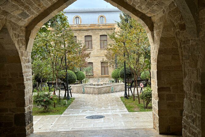 Old City tour - Palace of the Shirvanshahs: the stop that turns the story into stone