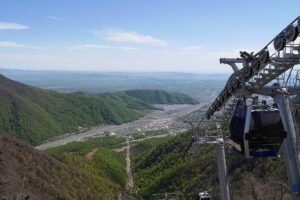 Private Gabala Tour - Getting out of Baku: the drive that actually matters