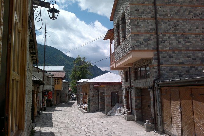 Private Shamakhi - Lahij tour - How to Pace Yourself (So the Day Feels Enjoyable, Not Rushed)