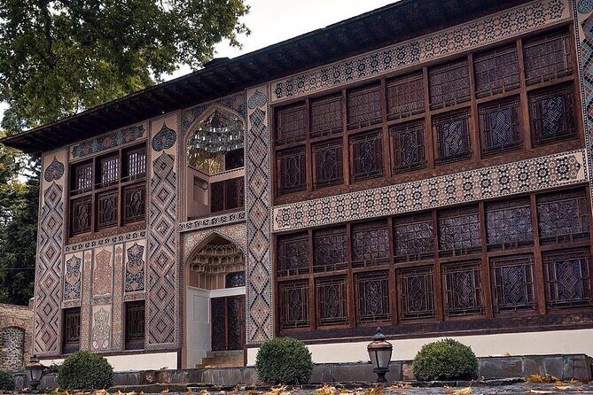 Sheki is a harmony of nature and architecture ( All inclusive ) - Sheki Karvansaray: Fortress Vibes, Palace Energy